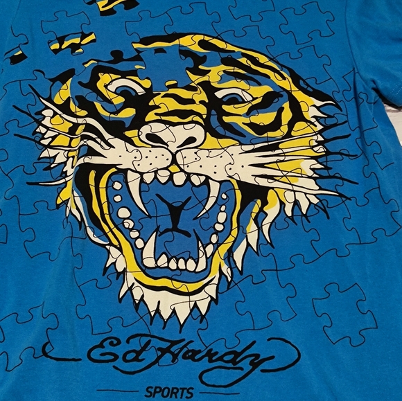Ed Hardy Tiger jigsaw puzzle shirt - Picture 2 of 4